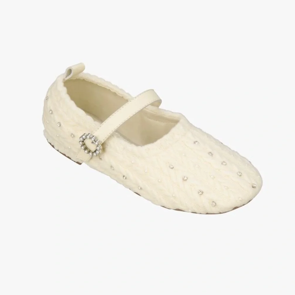 NWT. Zara Kids/Girls Knit Fabric Jewels Flat Shoes. Size 4.